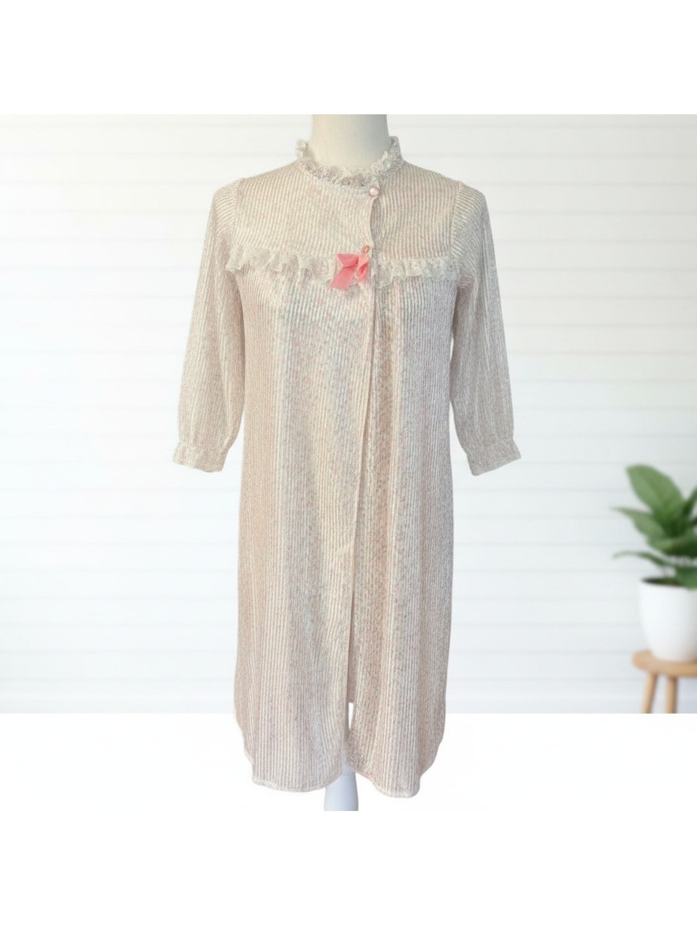 Vintage peignoir sheer mesh coquette princess lace Nightgown 6 s 80’s 90’s